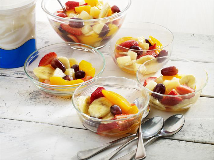 LiveLighter - Healthy Fruit Salad & Yoghurt Recipe