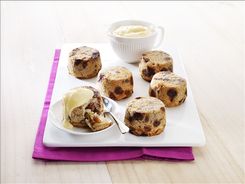 Apple Pudding with Cinnamon Custard