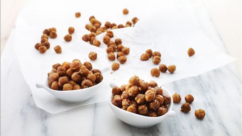 healthy healthy garlic roasted chickpeas recipe recipe Garlic Roasted Chickpeas