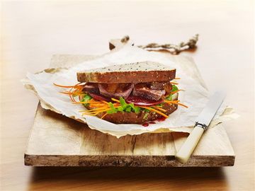 Roast Beef &amp; Chutney Sandwich