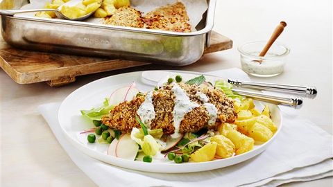 healthy healthy spice crusted chicken & salad recipe recipe Spice Crusted Chicken & Salad 3-2-1