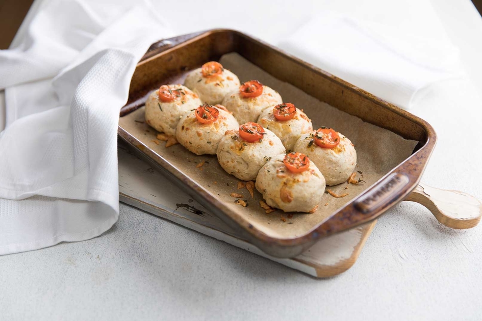 Tomato and Cheese Damper recipe Crunch&Sip®