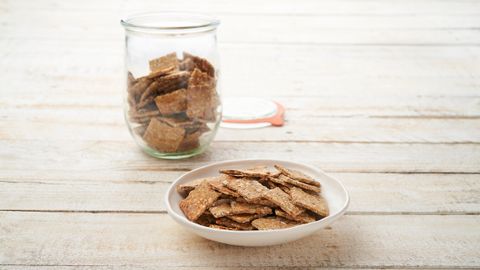 Bird seed crackers