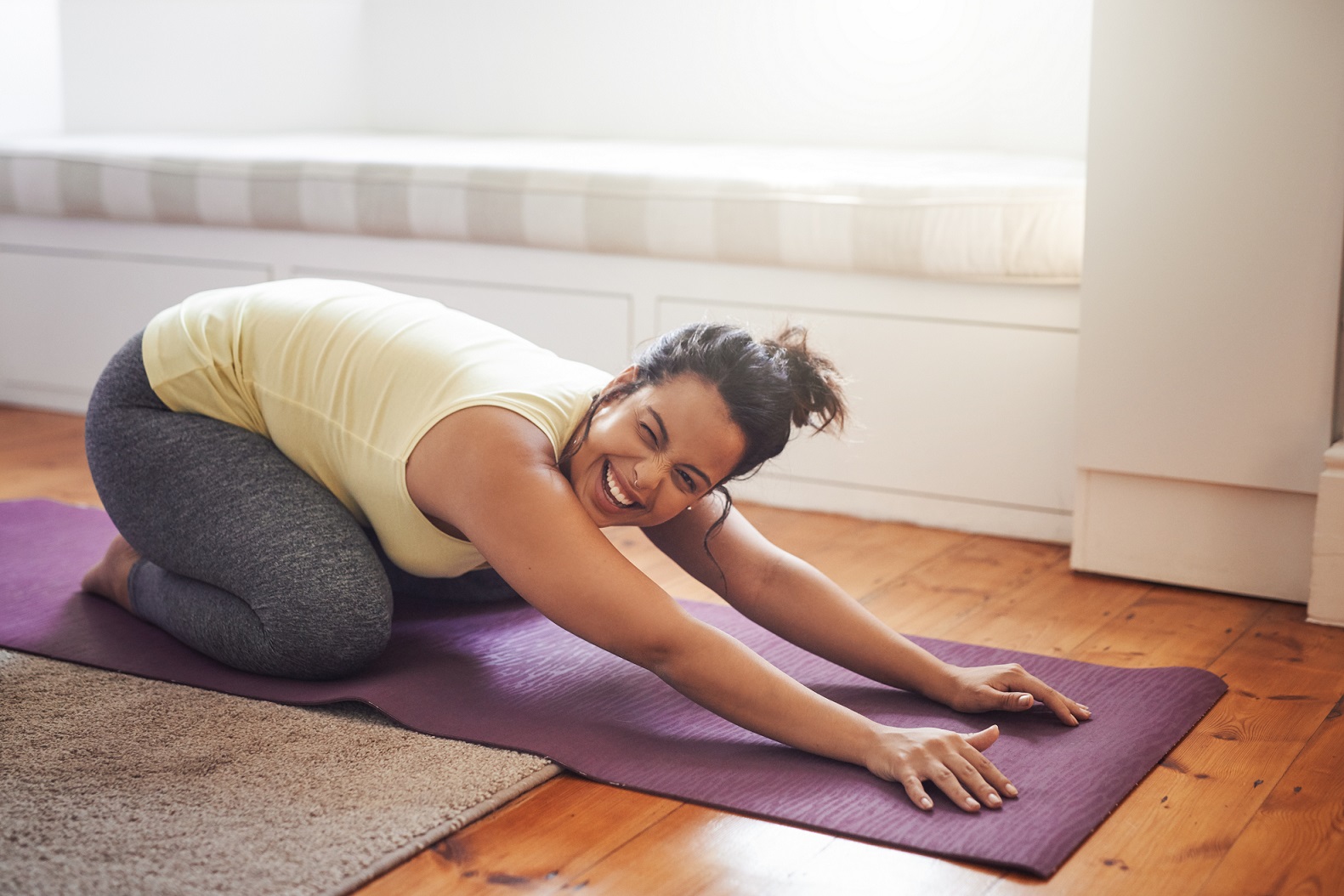 happy yoga 
