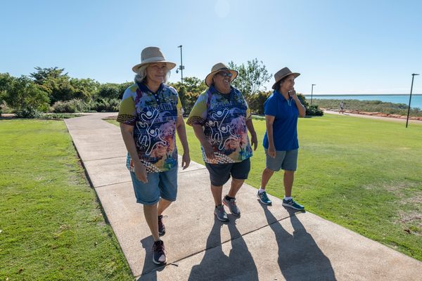 Women walking in Broome 