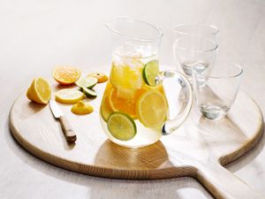 Water with sliced citrus